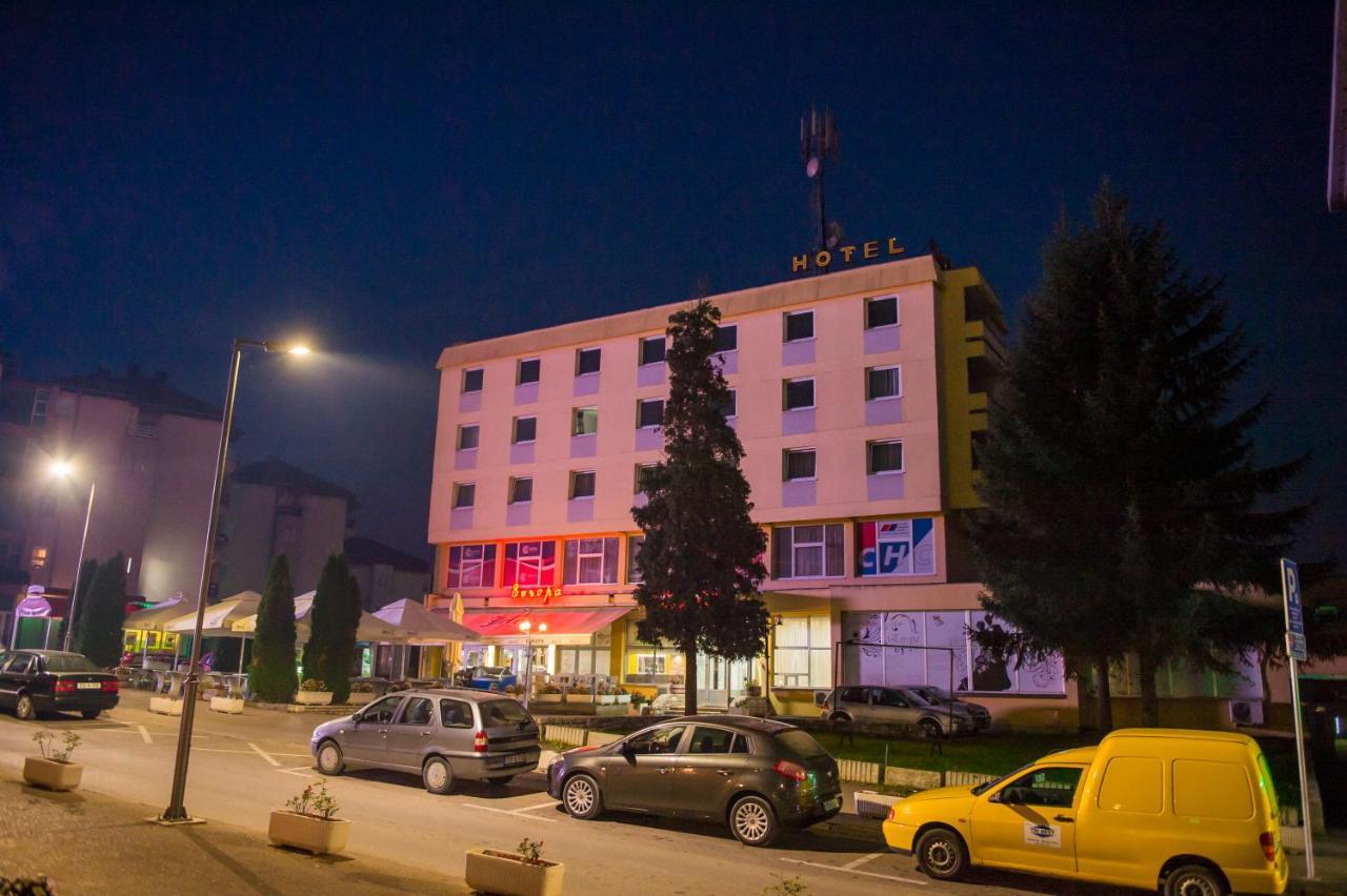 Hotel Novi Nacional Prnjavor Exterior foto